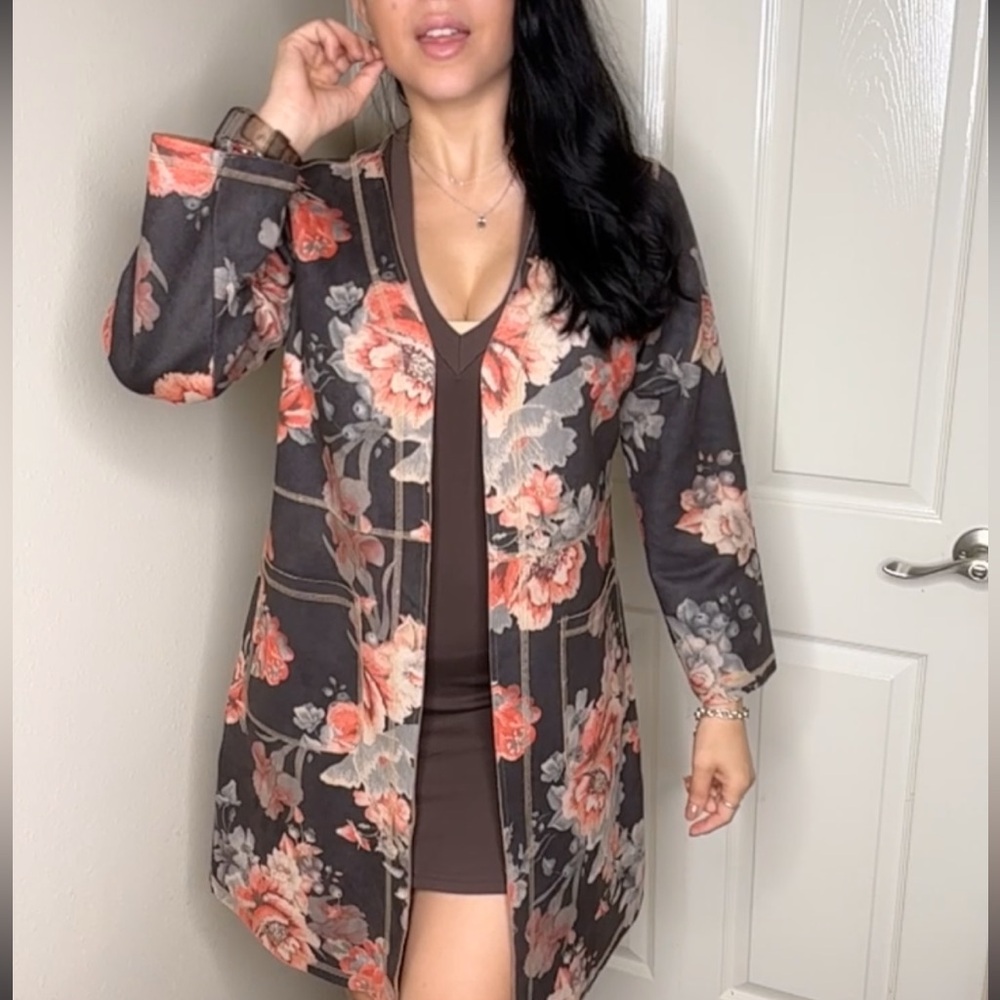 Floral Kimono - Picture 4 of 8